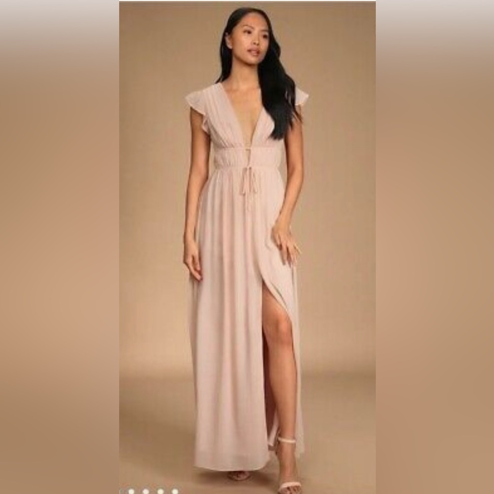 NWT LuLus “I’m all yours” ruffled maxi XL